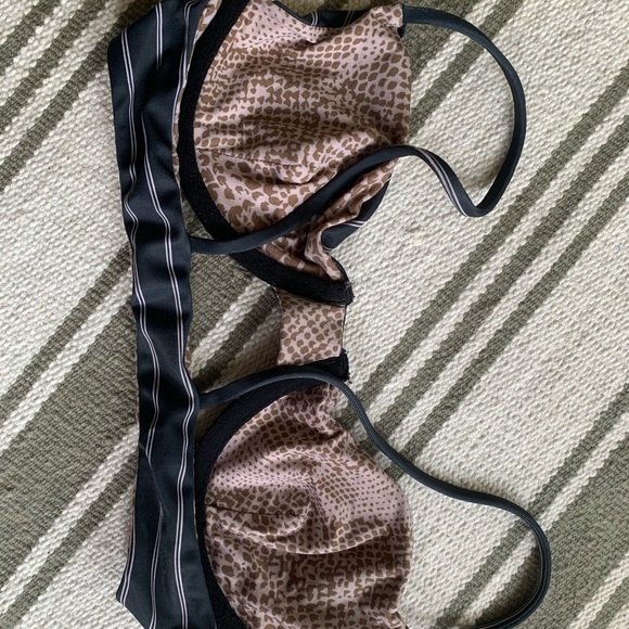 Acacia top - Picture 3 of 4